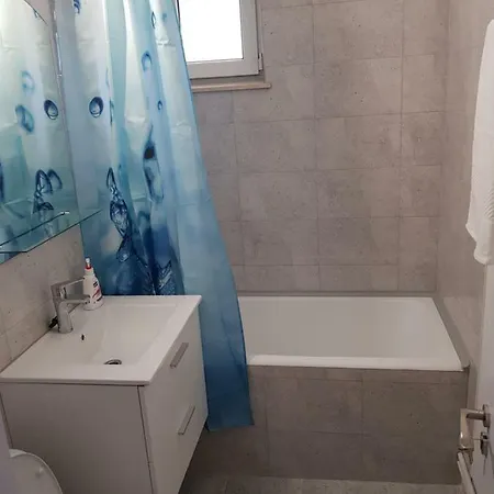 Apartmán Flo Constanţa